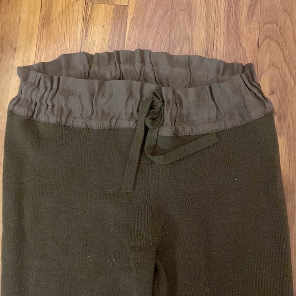 J. Crew Women’s Green Wool Pants Size XS - Picture 2 of 9